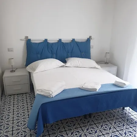 Daire Canneto Blu *